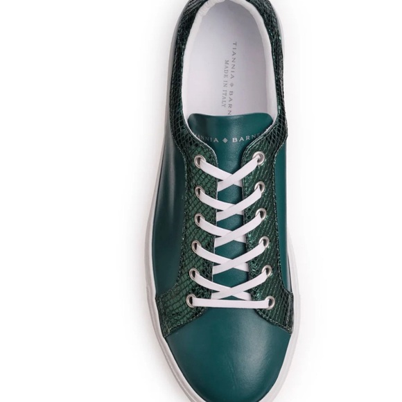 NIB. Tiannia Barnes MEN'S BILLY LEATHER LOW-TOP
SNEAKER IN EBONY OLIVE - Picture 6 of 15